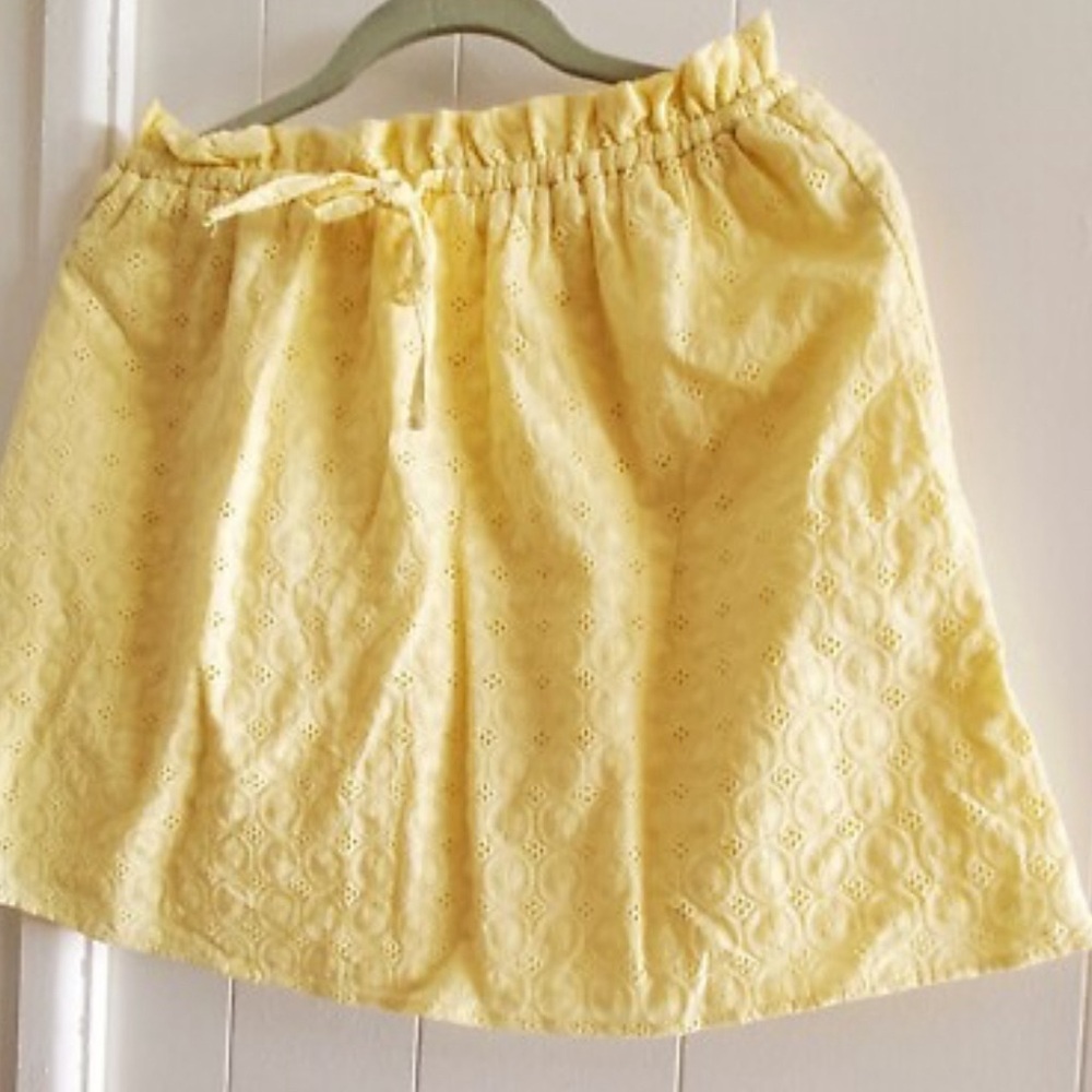 Yellow Lace Gianni Bini Skirt